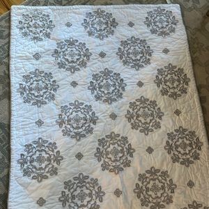 Pottery barn kids baby quilt.